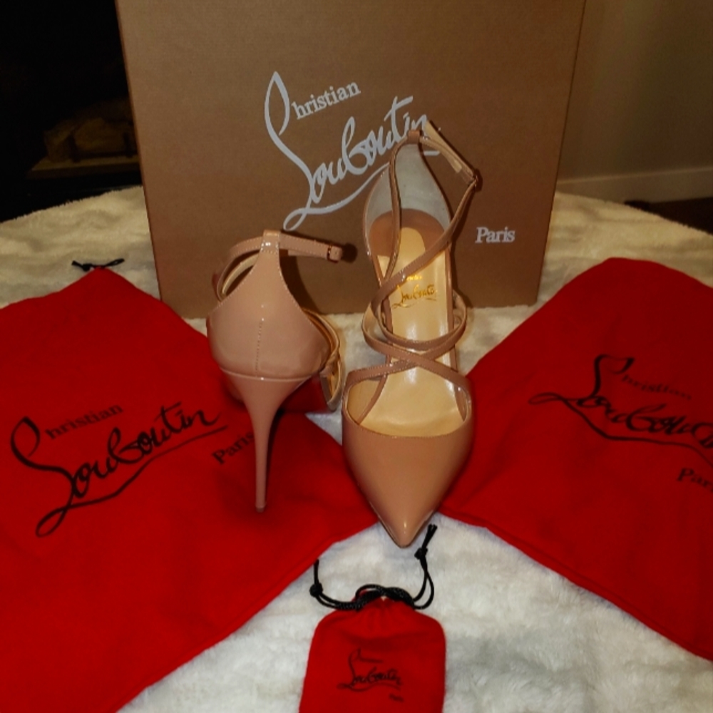 Christian Louboutin Black Crossfliketa 100 Nude Patent Leather Pumps Sz 38.5